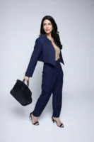 Blazer Curto Alfaiataria Essenziale Azul Marinho