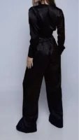 Conjunto Blusa & Calça Acetinada Transpasse Áurea Preta